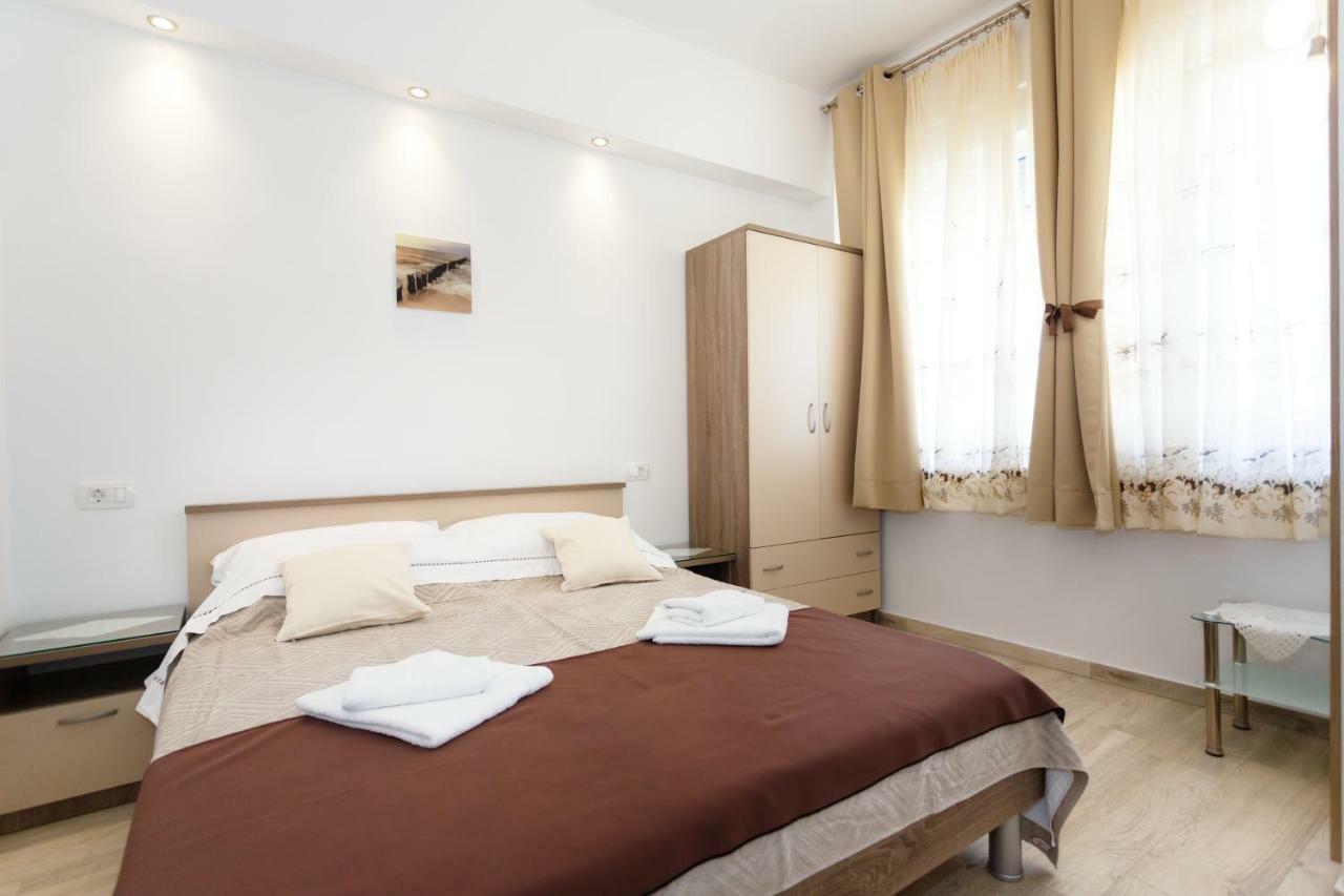 Apartment Rosemary 24 Krk Town Exterior foto